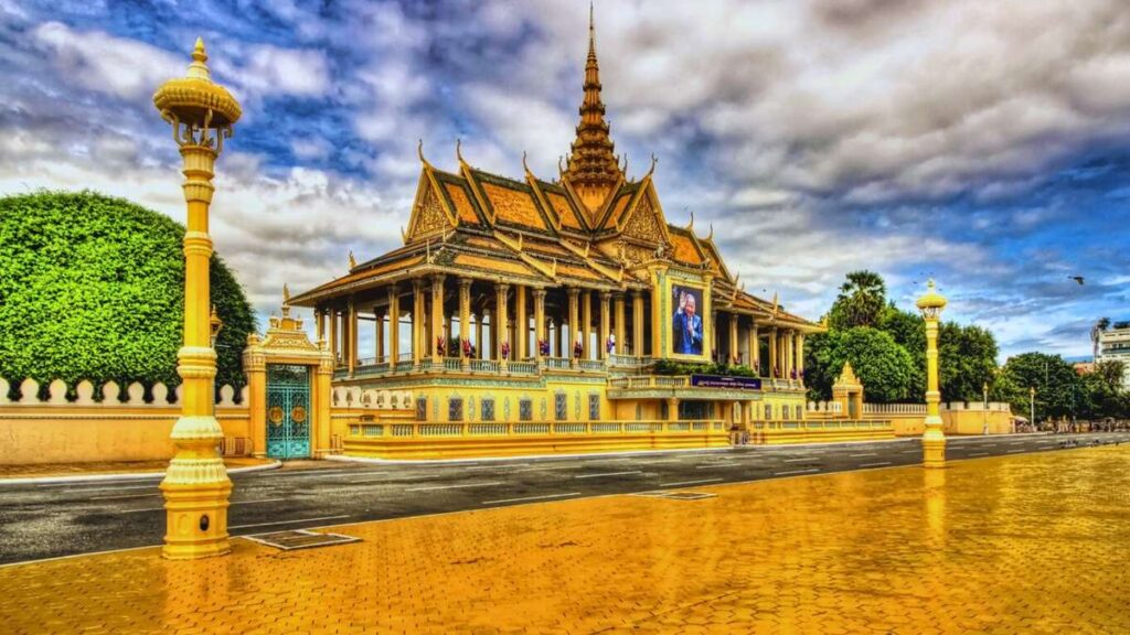 Tuyến liên vận Việt Nam – Campuchia