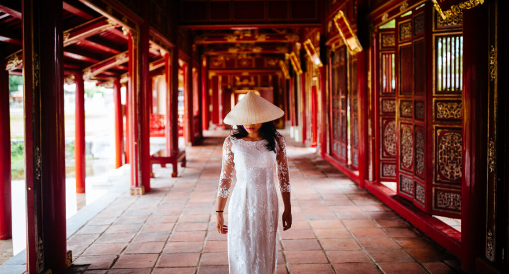 Áo Dài Việt Nam – Biểu Tượng Văn Hóa